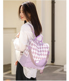 Klassischer karierter Rucksack