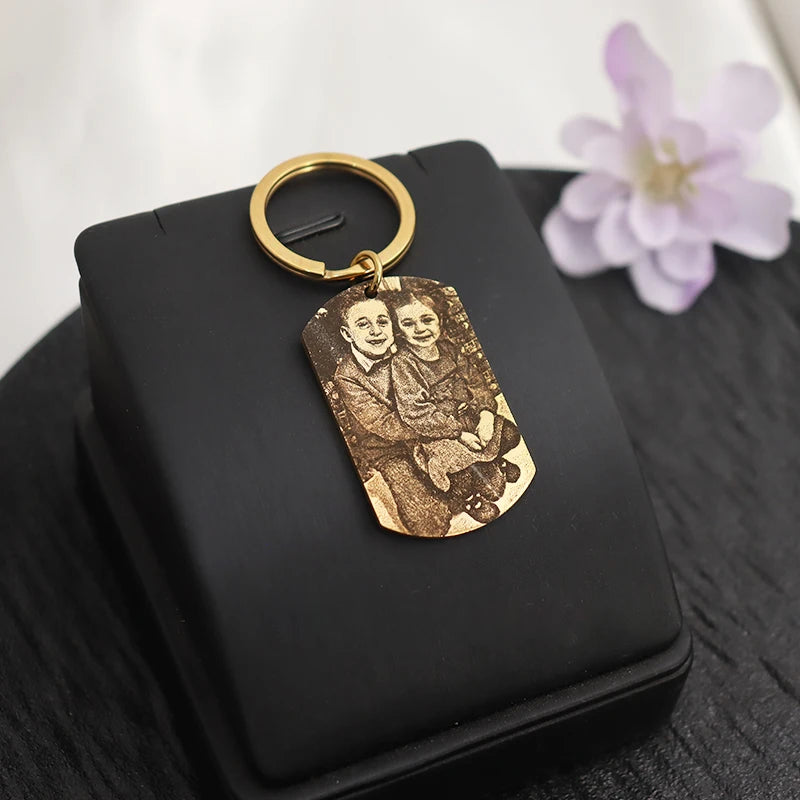 Custom Engrave Photo Keychain Pendant Keyring Stainless Steel Jewelry For Family Couple Memories Gift Personalized Chain For Man