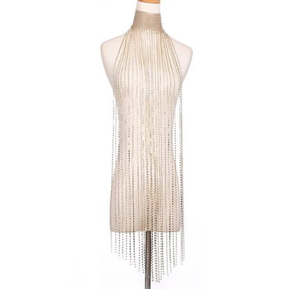 In Diamanten getauchte Kette