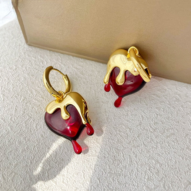 Goldene Herz-Tropfen-Ohrringe