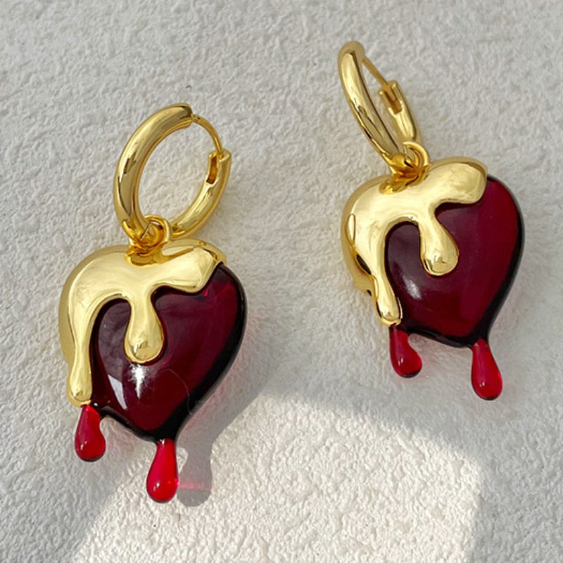 Goldene Herz-Tropfen-Ohrringe