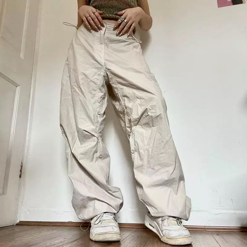 Einfarbige Cargohose