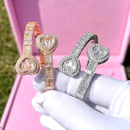Iced Out Herz Armreif